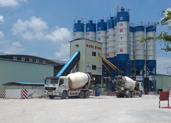 中鐵十一局清遠磁浮工程攪拌站