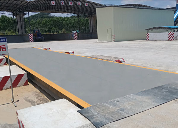 中鐵十一局清遠磁浮工程攪拌站