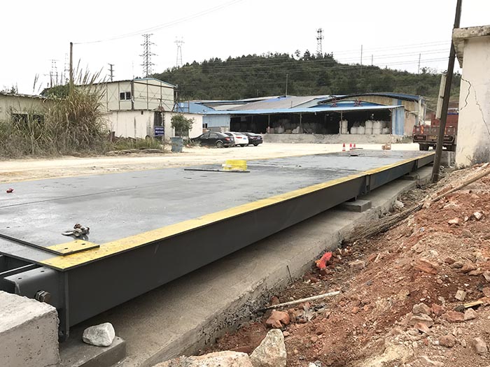 廣東清遠(yuǎn)連州西江私企粉廠